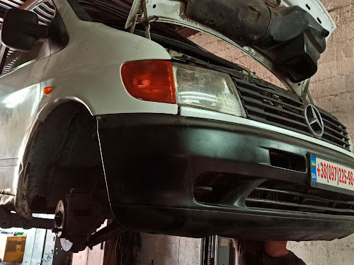 Замене сцепления Mercedes-Benz Vito 110 2.3 TDI 1997 г.
