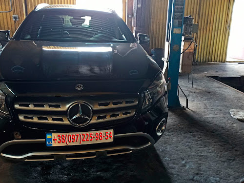 Проведение планового ТО Mercedes-Benz GLA 250 год выпуска