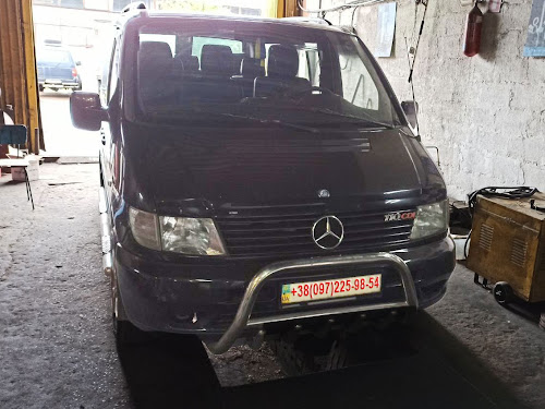Заміна зовнішнього ШРУСа Mercedes Vito 110 CDI