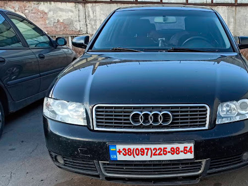 Замена комплекта рычагов Audi A4 1.8 2003 г.