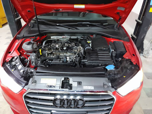 Заміна адсорбера парів палива AUDI A3 1.8 2014 р.