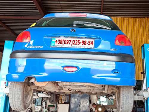 Замена ремня ГРМ, помпы и роликов Peugeot 206 объем 1.4